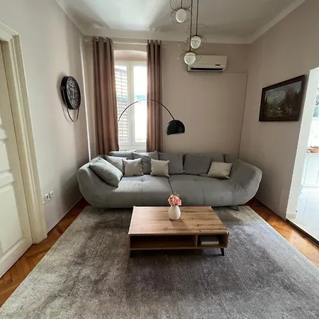 Apartman Sandra *